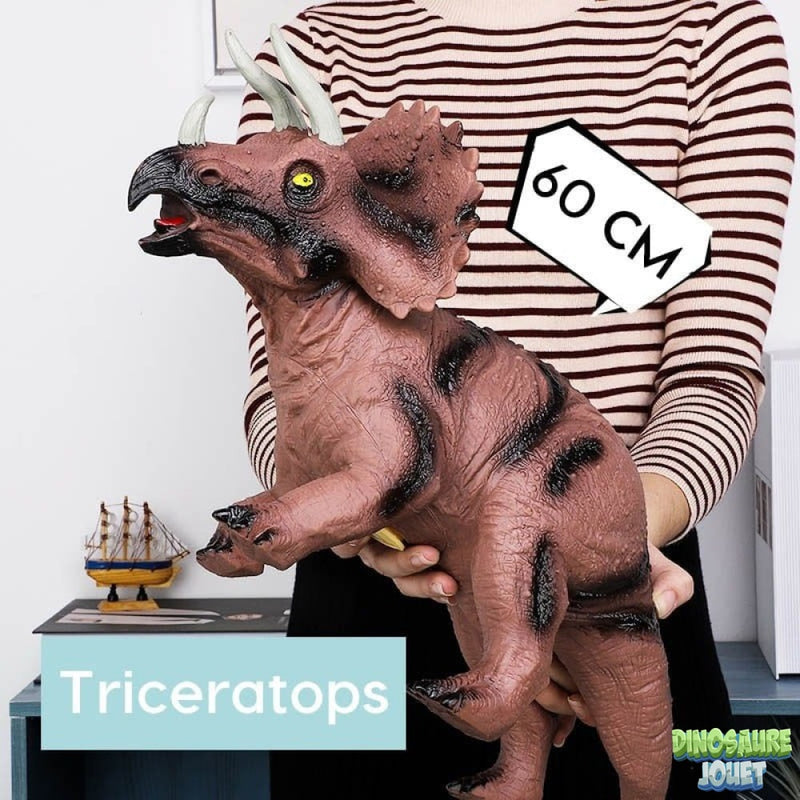 Dinosaure sonore tricératops