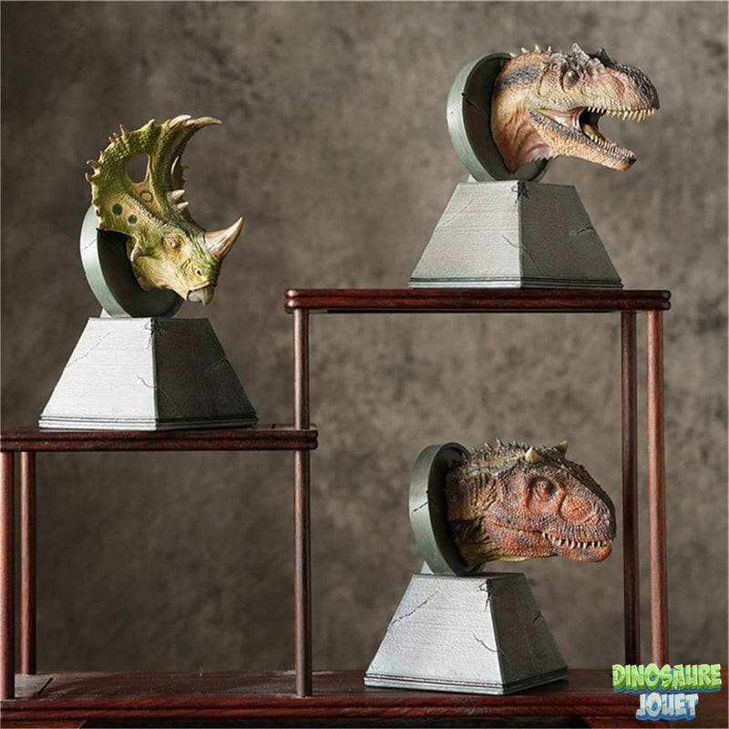 Statue Triceratops